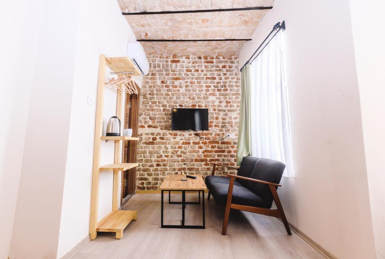 Turan33 Appartement Istanboel Buitenkant foto