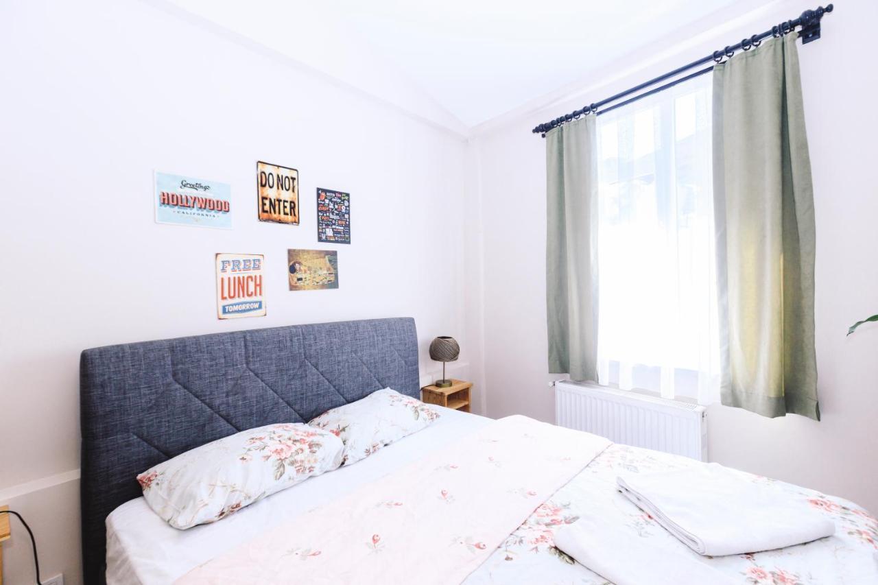 Turan33 Appartement Istanboel Buitenkant foto