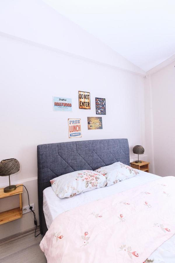 Turan33 Appartement Istanboel Buitenkant foto