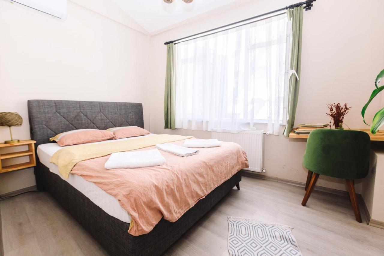 Turan33 Appartement Istanboel Buitenkant foto