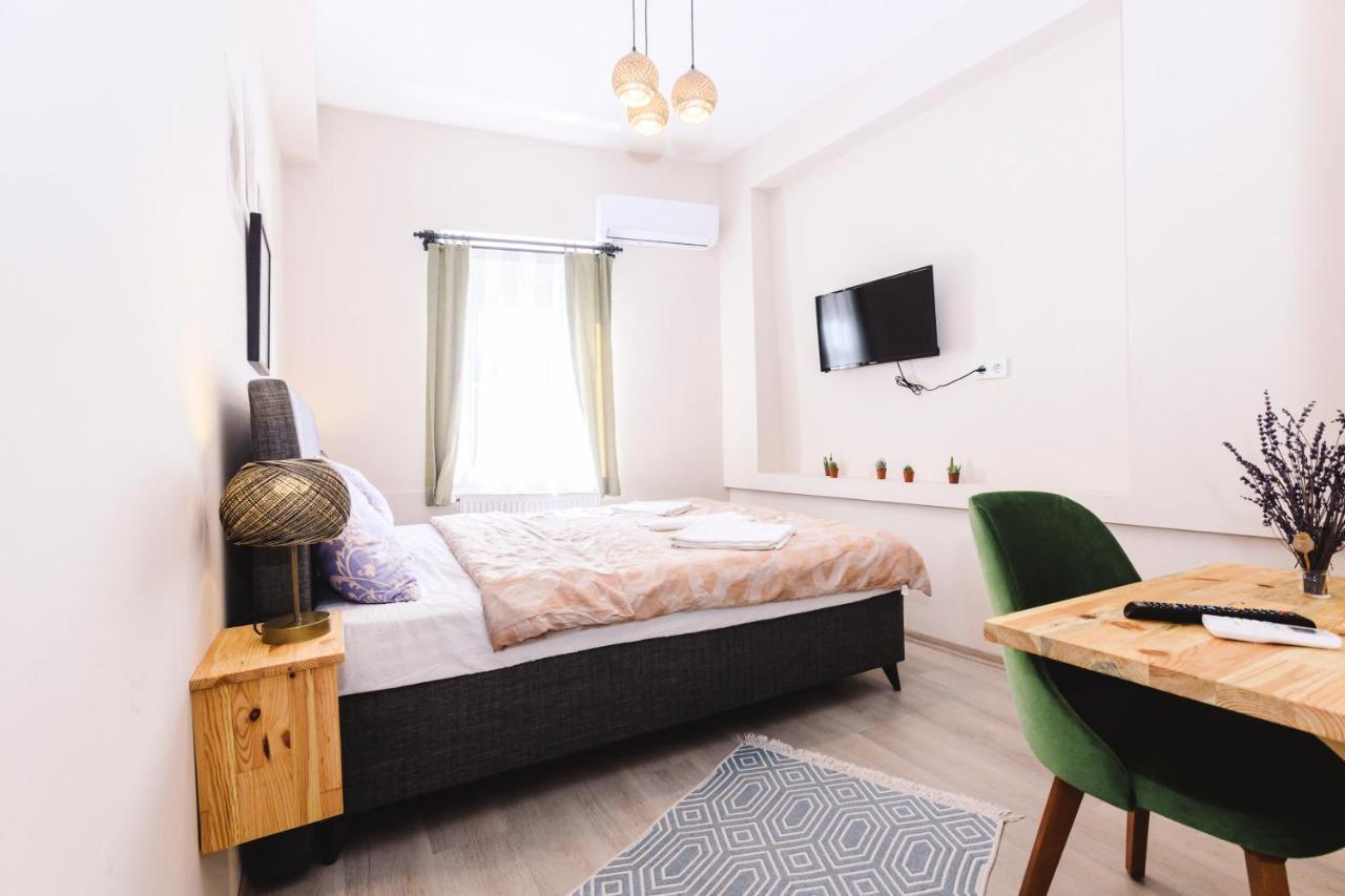 Turan33 Appartement Istanboel Buitenkant foto